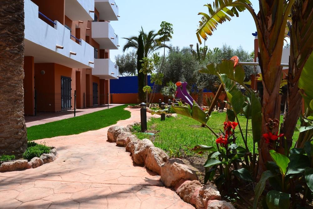 Apartamentos Turisticos Parque Tropical Вера Экстерьер фото